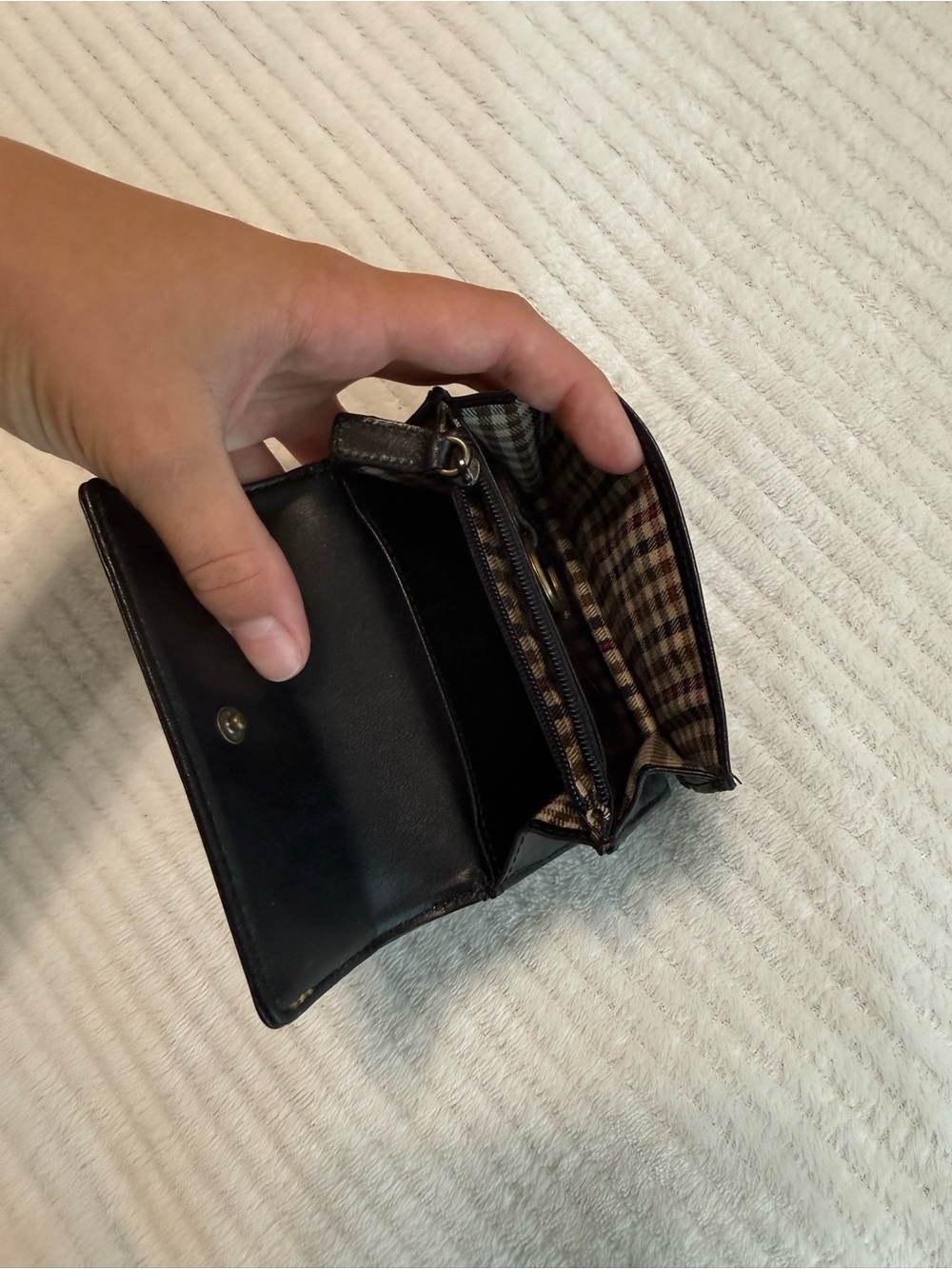 Classic black leather Ralph Lauren wallet - Picture 3 of 3